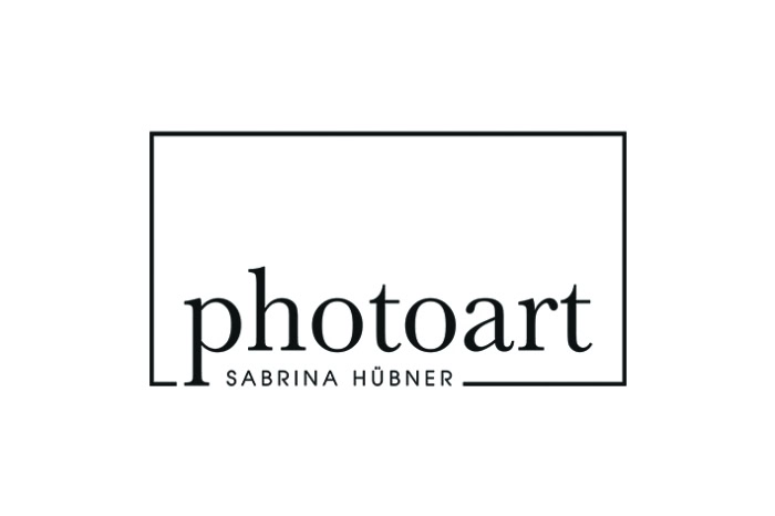Logophotoart hübner schwarz mit Abstand
